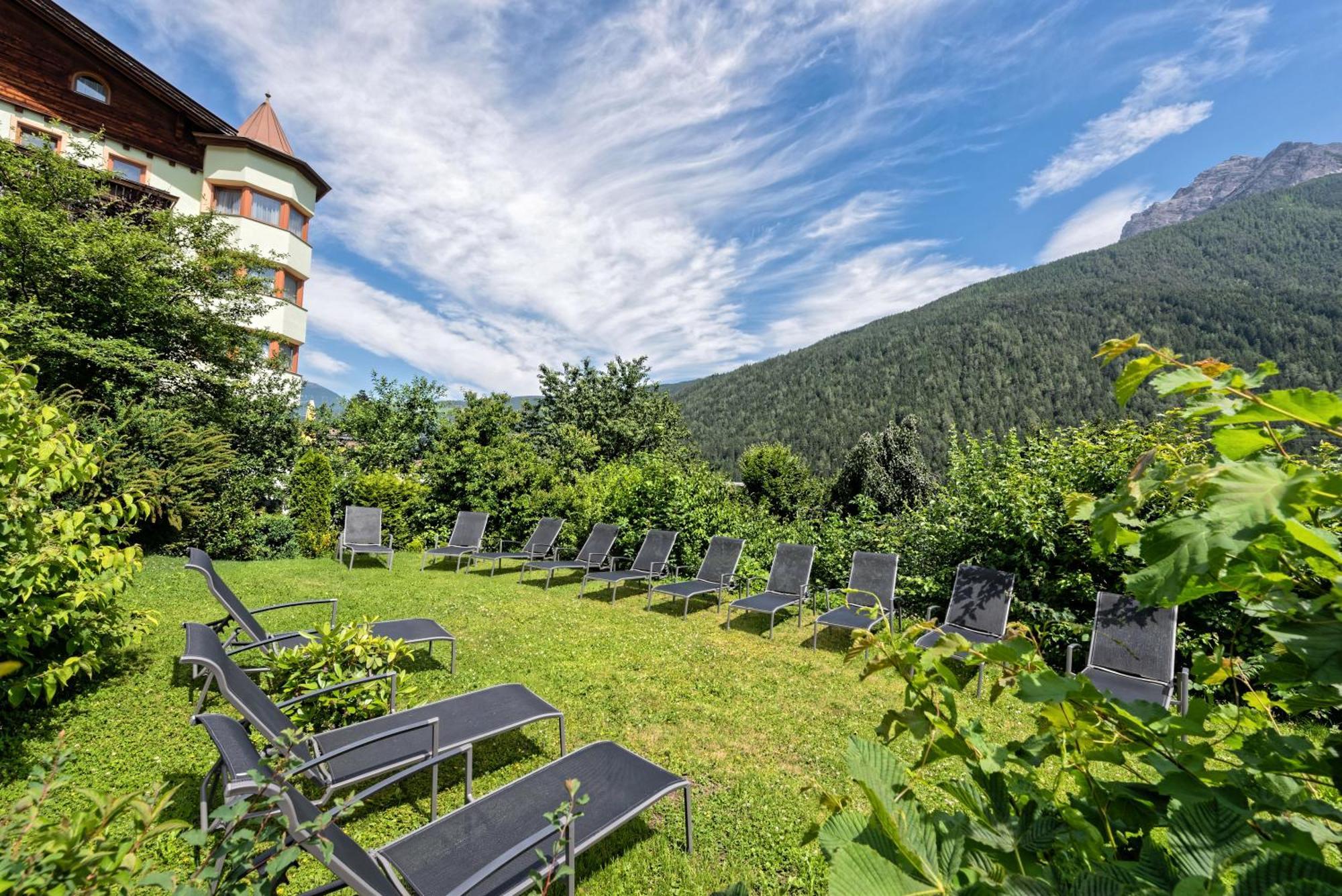 Das Posthaus Stubai&Smart Hotel Fulpmes Exterior foto